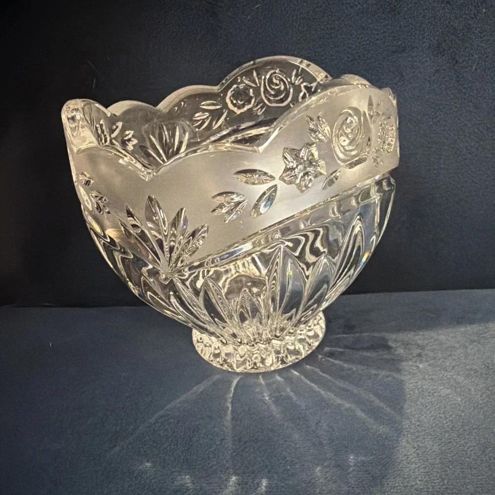 Vtg Oneida Heavy Crystal Southern Garden Rose Candy Dish Bowl 4